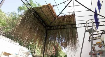 Saçaklı Ot Kaplama